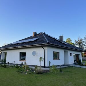 Montaż instalacji fotowoltaicznej o mocy 10 kWp,  magazyn energii 10 kWh, zasilanie awaryjne